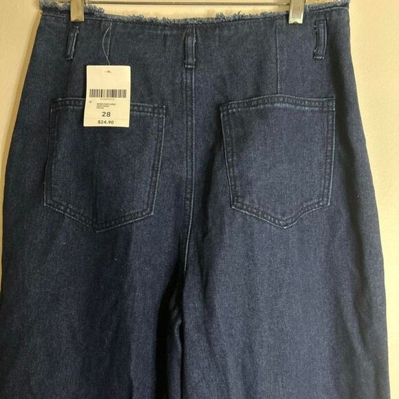 Forever 21 Womens Jeans size 28 High waisted denim wide leg pants raw hem - Picture 4 of 8